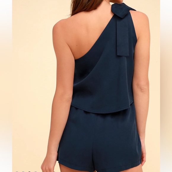 Lulu’s Destined for Chicness Navy Blue One-Shoulder Romper size L. Navy Blue. - Picture 2 of 12